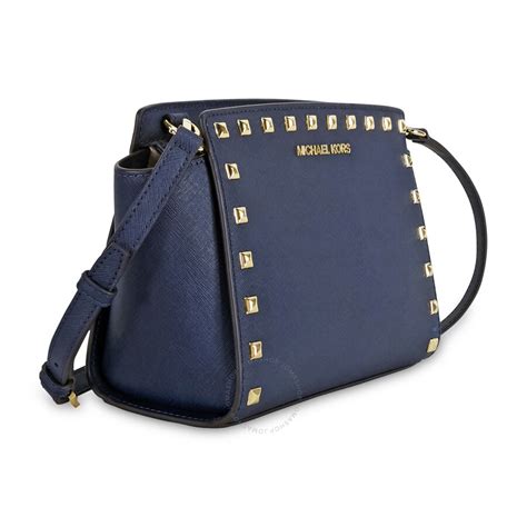 michael kors medium studded messenger|Michael Kors manhattan medium.